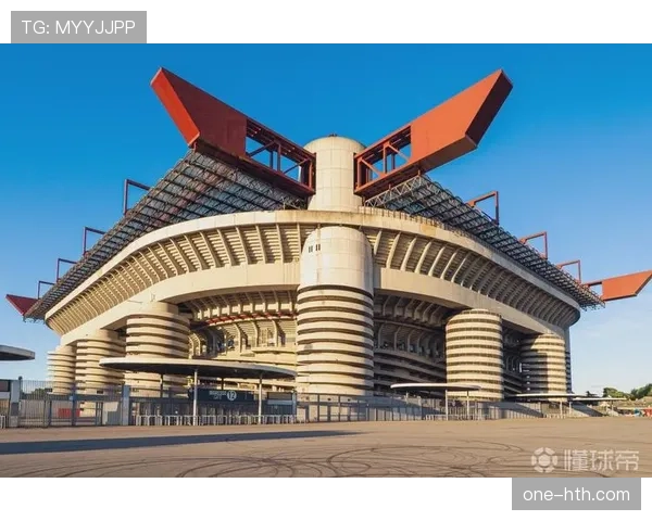 深度报道:马赛主场维洛德隆球场的百年翻新工程进入最后阶段 深度报道:马赛主场维洛德隆球场的百年翻新工程进入最后阶段